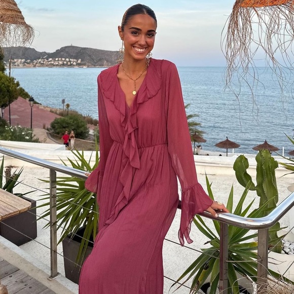 Zara Ruffled Midi Dress - Picture 4 of 8